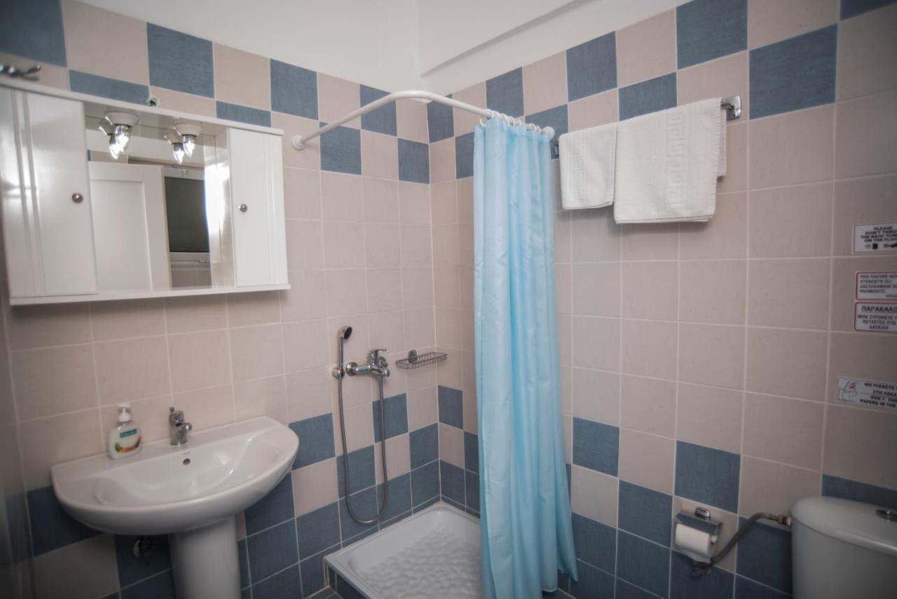 Nymphs Rooms & Apartments Nikiana Luaran gambar